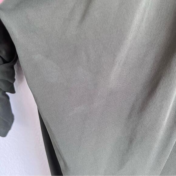 Alice + Olivia Olive Green Keyhole Mini Dress - Picture 7 of 15